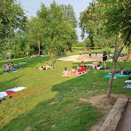 Apartma Kolpa Krasinec Апартаменты Gradac